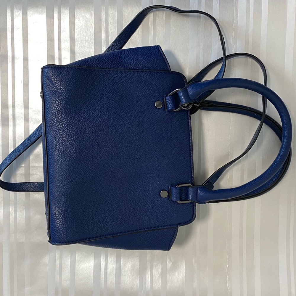 Bcbgeneration - image 2